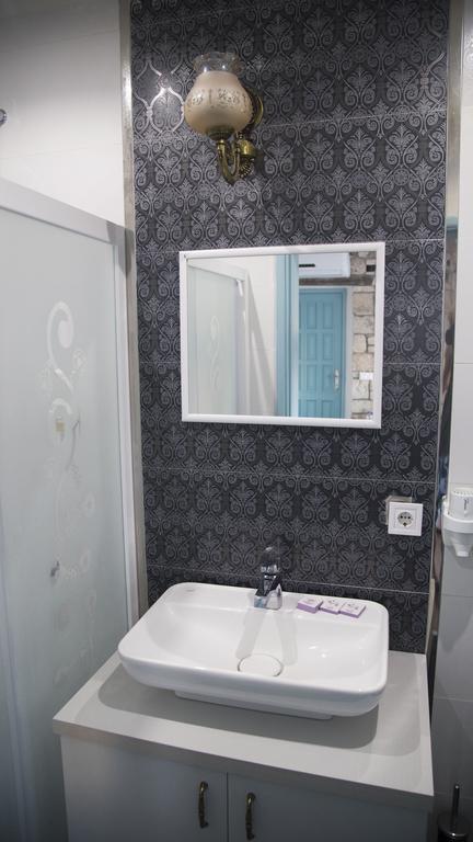 Alacati Sardunya Hotel Экстерьер фото